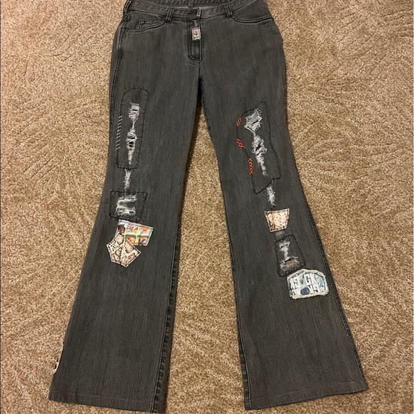 Leopard Ripped Jeans - Picture 1 of 14